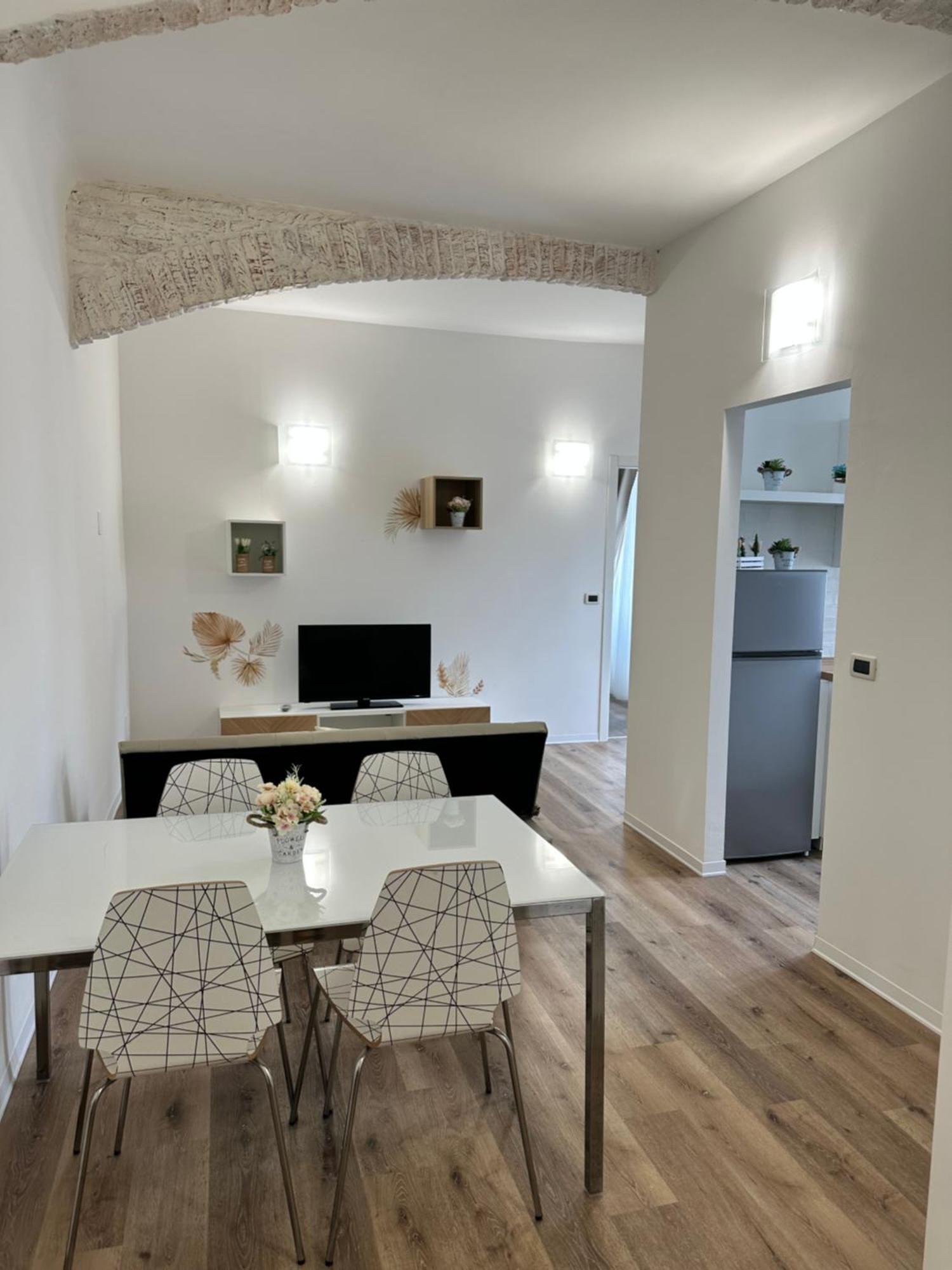 Appartamento Rosmini Trieste Esterno foto